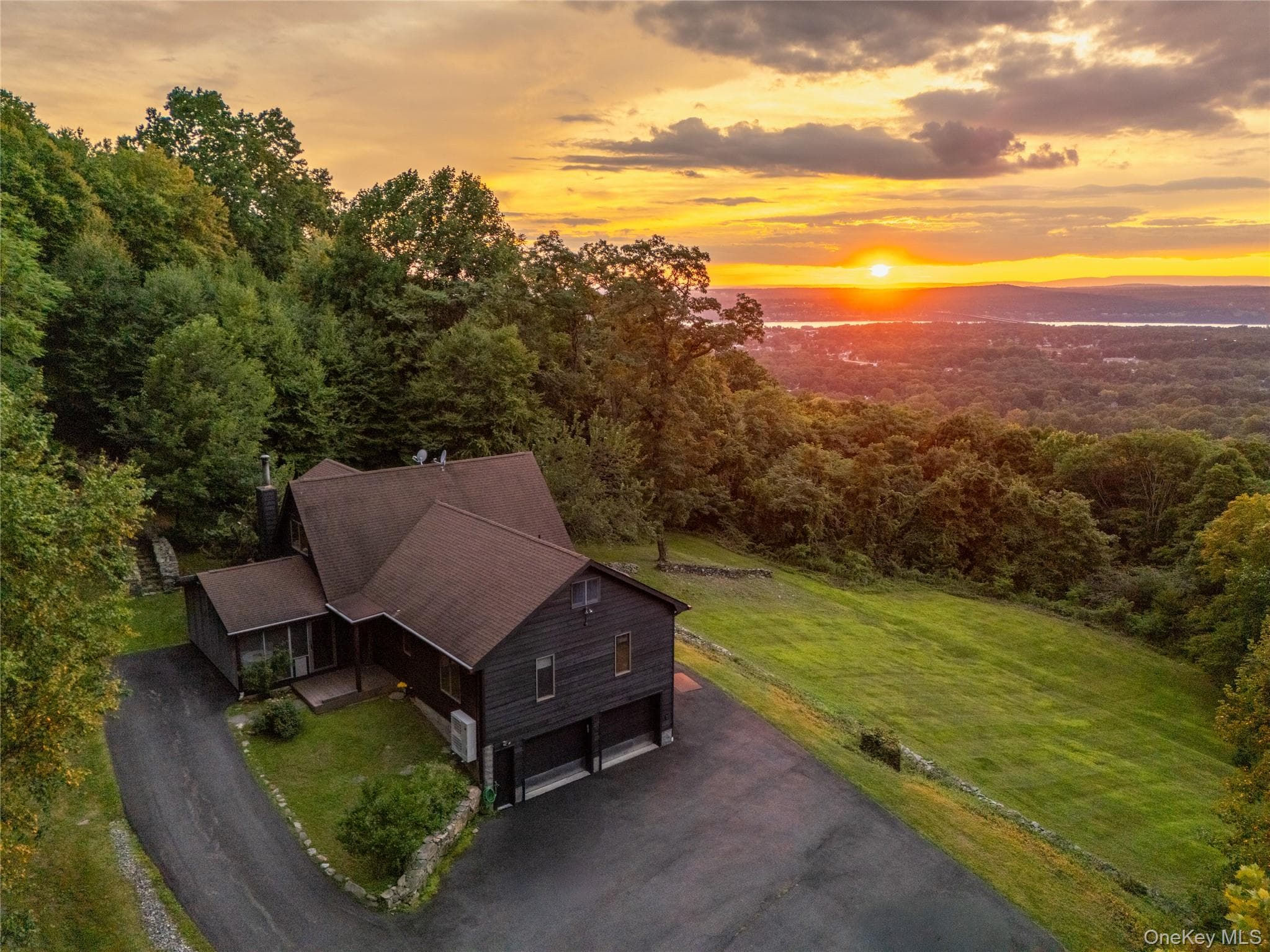 36 Blue Grass Lane, Beacon