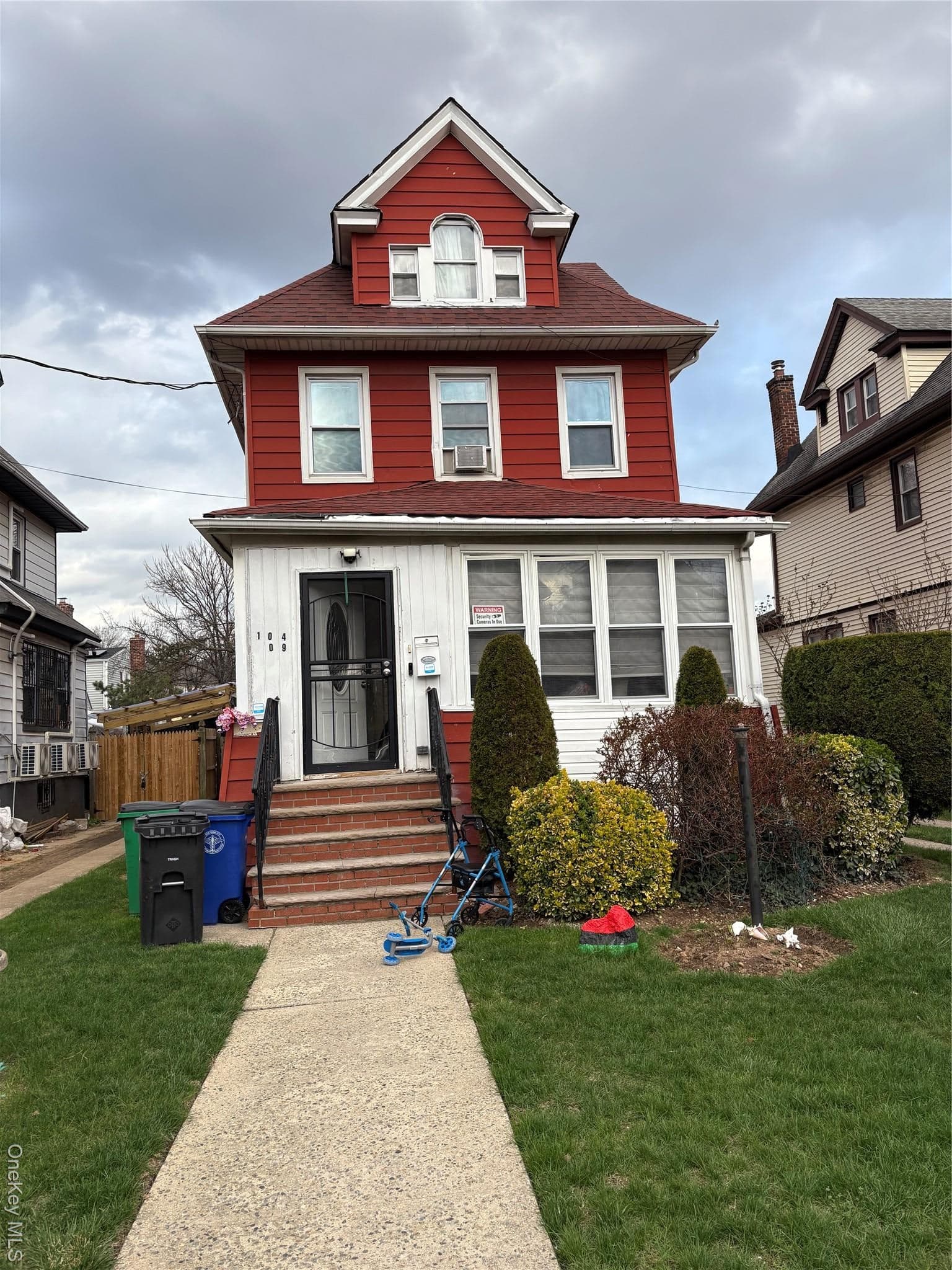 10409 189th Street, Saint Albans