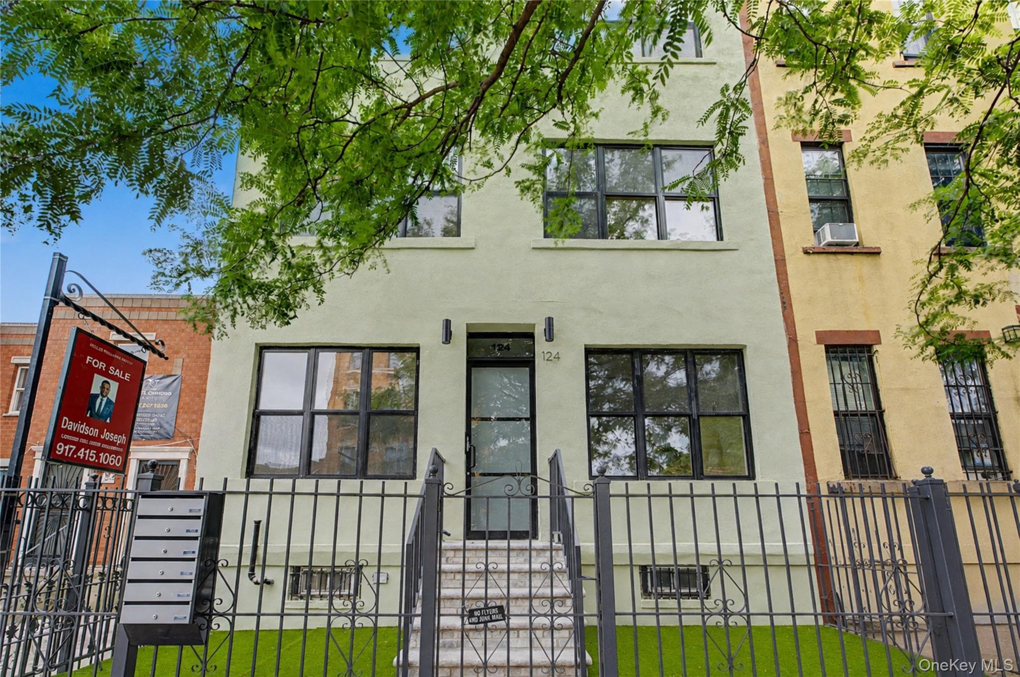 124 Grove Street, Brooklyn